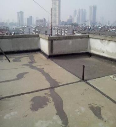 余杭漏水维修 楼顶漏水是什么原因，楼顶漏水维修方法是什么?